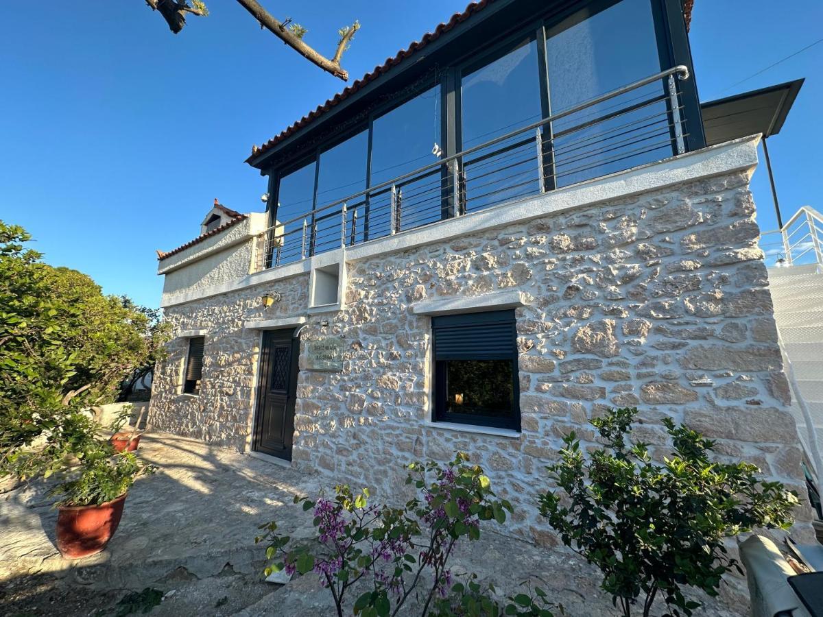 דירות Khloi Solmar Aegina With Private Pool - Jacuzzi מראה חיצוני תמונה