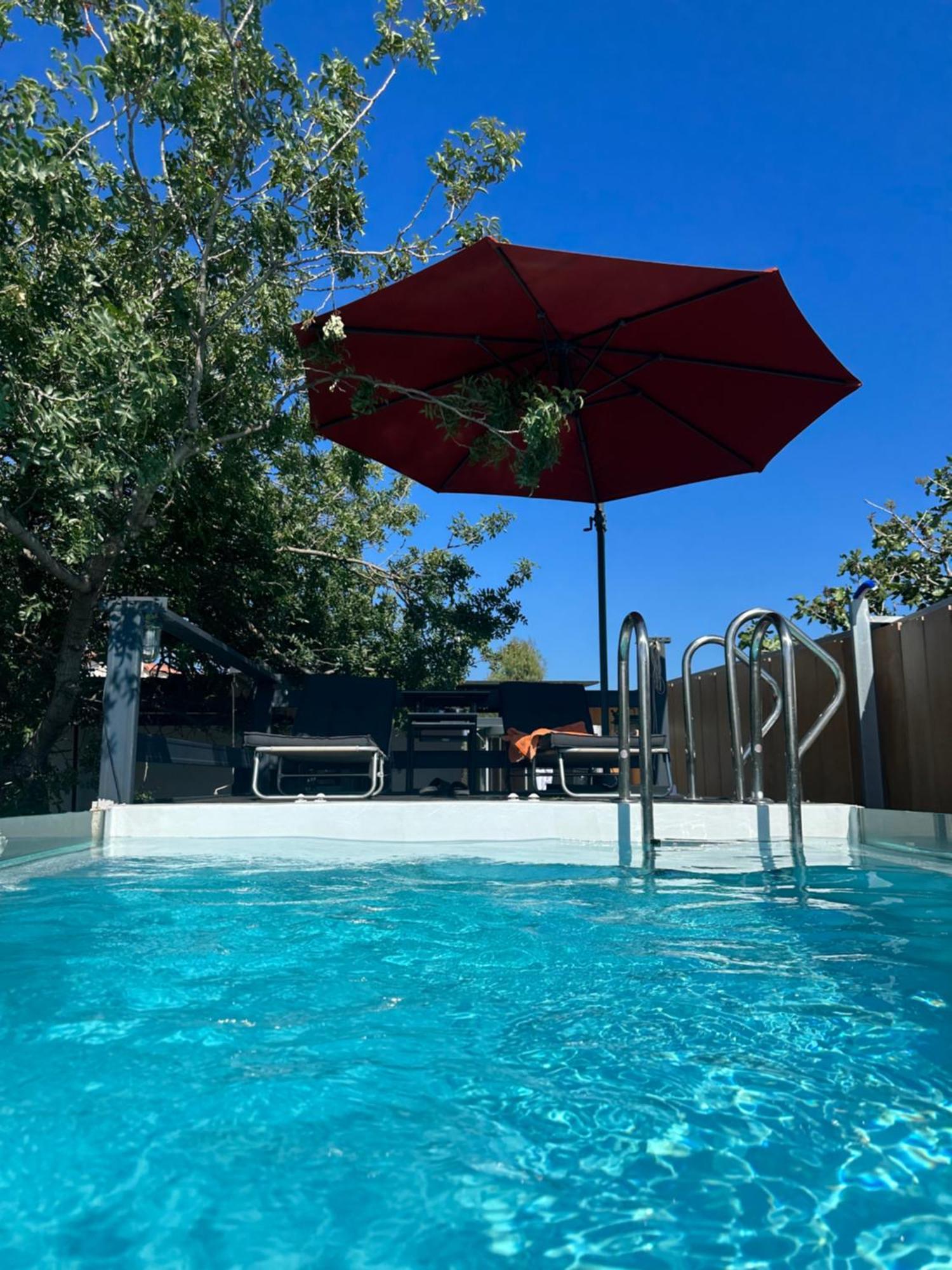 דירות Khloi Solmar Aegina With Private Pool - Jacuzzi מראה חיצוני תמונה